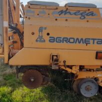 Sembradora Agrometal de 18 x 52.5cm