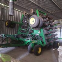 Sembradora John Deere 53/17 AIR DRILL